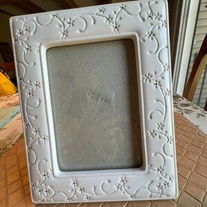Elsa L Inc Picture Frame White Porcelain Holds 5" x 7" Picture
